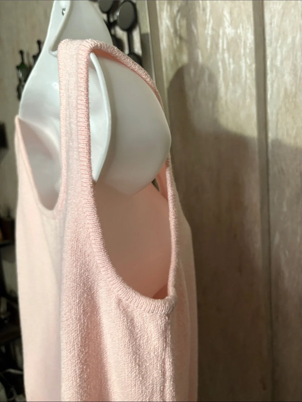 St John Light Pink Knit Scoop Neck Sleeveless Top